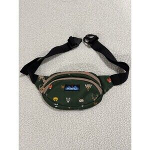 Kavu Fanny Pack Green Woodland Waist Double Zip Animal Head Bear Bison Owl